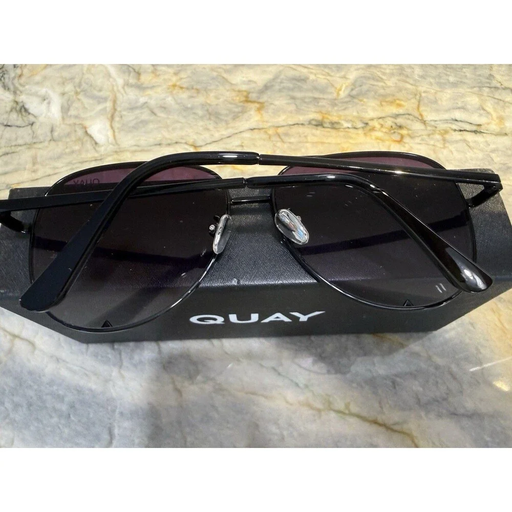 Quay Australia x Desi Perkins High Key Oversized Aviator Sunglasses NIB Unisex